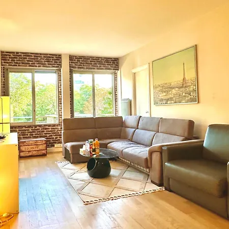 Champs Elysees Apartment Paris