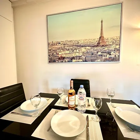 Apartment Champs Elysees